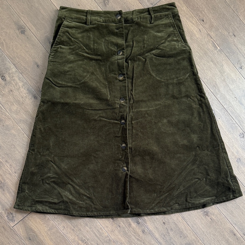 Elegant Dark Green Corduroy Midi Skirt